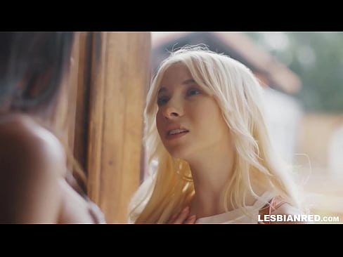 ❤️ Mergina grįžta namo po kelių mėnesių ir baigia valgyti savo patėvio putę ️ Porno fb prie mūsų ❤